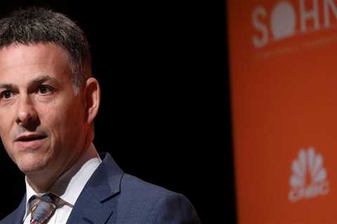 Billionaire hedge fund manager David Einhorn said an inflation-induced recession is imminent..