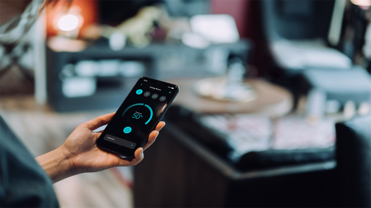 The simple iPhone trick which could save you £140 on your energy bills every year