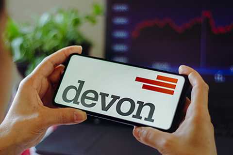 Can Devon Energy Dig Up Great Value?